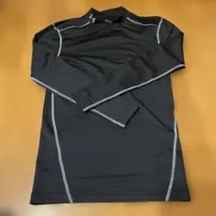 ブラック 長袖 アンダーシャツ