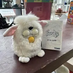 ドゥビー DUBBY ファービー furby 日本語版 ホワイト Furby2/ファービー2・ベージュ＆ホワイトボーダー×ピンク・日本語版