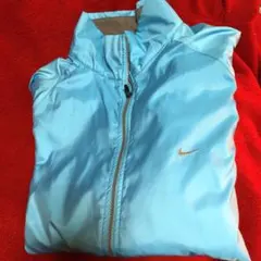 NIKE ウインド ブレーカー　ランニングウエア