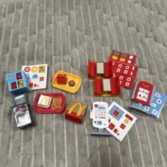 マクドナルド　ハッピーセット　ミニチュア
