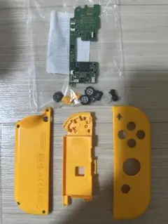 スイッチジョイコン　外装 & Rボタンの取れた　右基盤