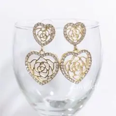 No.701 ローズハートゴールドビジューピアス 韓国 薔薇 量産型 地雷