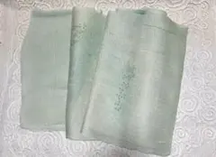 淡い緑色の紗(夏物)の帯揚げ　正絹 未使用　日本製