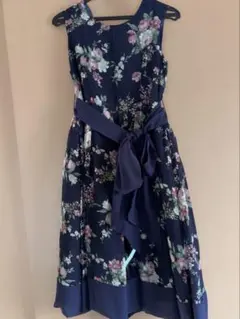 キャサリンコテージ フラワープリントワンピース リボン 紺 花柄 160cm