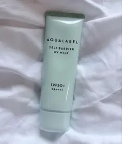 AQUALABEL セルフバリア UV ミルク 朝用乳液のサムネイル