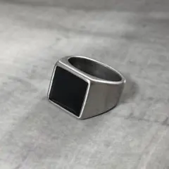 Item thumbnail for item b9f8d409-71ce-43f7-ab5f-8d16682d20ce