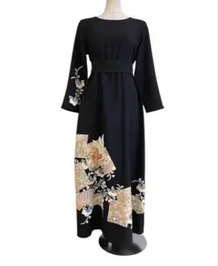 留袖ワンピース　留袖ドレス　着物リメイクロングワンピース　ハンドメイド　黒留袖