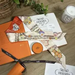 新品タグ付き✨エルメス ツイリー2025ss ツイリー ブリッドドゥガラ 花 