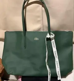 LACOSTEのグリーントートバッグ