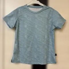 160位　リーボック　スポーツTシャツ　水色