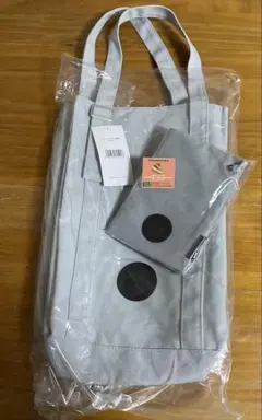 スターバックス　2026 福袋　トートバッグ　サコッシュ　おまけつき