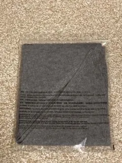 ユニクロC カシミヤリラックスVネックセーター　スカーフ　グレー