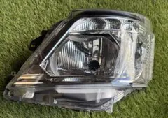 中古品・日産NV350キャラバン 左LEDヘッドランプハウジングまとめ買い