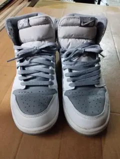 Nike Air Jordan 1 ホワイト/グレー ハイカット
