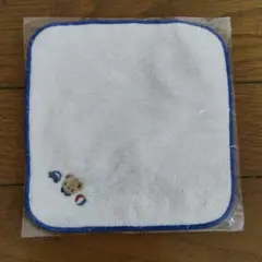 【値下げ 新品未使用】ファミリア　ミニタオルとハンカチセット