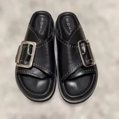 MOHI MOHIベルト デザイン サンダル ブラック