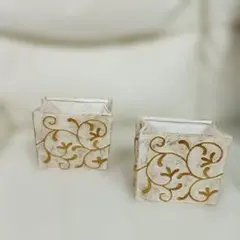 花器　花瓶　フラワーアレンジメント容器