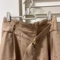 Couture brooch クチュールブローチ ベルト付きパンツ ベージュ