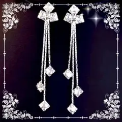 ラインストーンイヤリングジルコニアイヤリング揺れるビジューイヤリング2タッセル2