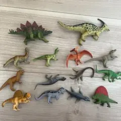 恐竜フィギュア 15体セット