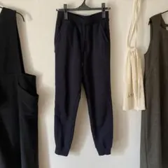 ユニクロ　ヒートテックボアススウェットパンツ　ネイビー　M