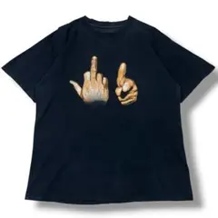 【00s】FUCK YOU HAND SIGN グラフィック フェードTシャツのサムネイル