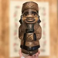 木製人物像彫刻　北海道ニポポ　開運.幸運　ほくろ付アイヌ木彫り　民族衣装　手彫り