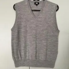 vネックベスト