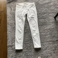 yanukスキニーホワイトデニム