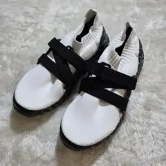 adidas by HYKE　アディダスバイハイク ウルトラブースト24のサムネイル