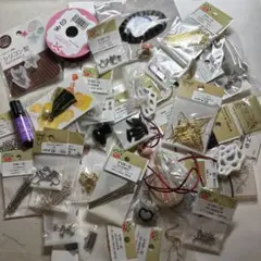 ハンドメイド素材セット 多数のパーツ