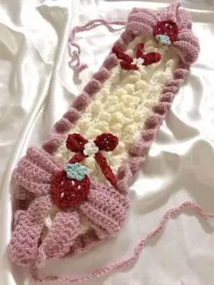 【ハンドメイド】Strawberry Ribbon フリルヘッドドレス·͜·ᰔᩚ
