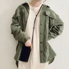 コーデュロイシャツ