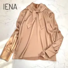りんご様専用】IENA ボウタイブラウス ナチュラル - メルカリ