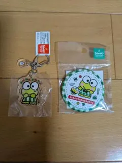 けろけろけろっぴ（サンリオ）　アクリルキーホルダー　缶バッジ