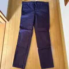 ユニクロ　スリムフィットチノ　パープル