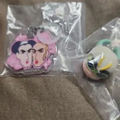 クレヨンしんちゃんヘンダーランドの大冒険ガチャガチャ リングめじるしアクセサリー