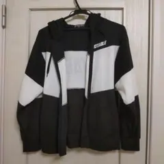 JEANING WILD パーカー 160cm バイカラー