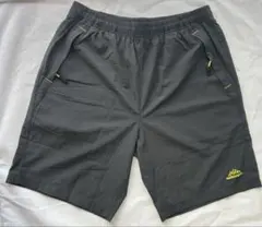 ☆新品☆メンズ ハーフパンツ 黒 XLアウトドア スポーツハーフパンツ多ポケット