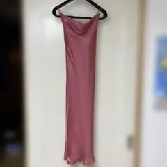 ピンクドレスと黒ボレロのセット