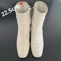 ルタロン　ショートブーツ22.5cmのサムネイル