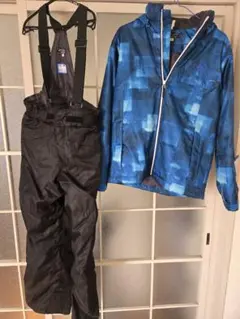 スキーウェア(青)とパンツ(黒)セット