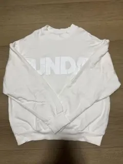 SUNDAYプリントスウェット