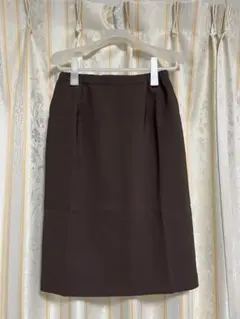 ブラウン タイトスカート ひざ丈のサムネイル