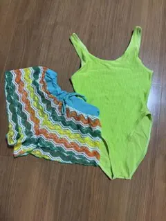 蛍光グリーン セパレート水着 M