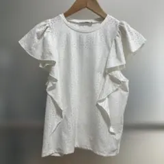 ZARA フリル付きホワイトTシャツ