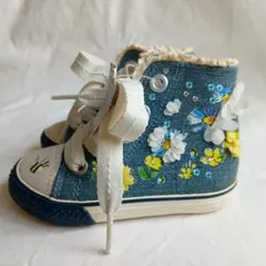 next 花柄刺繍 ハイカットスニーカー　UK3 EUR19のサムネイル