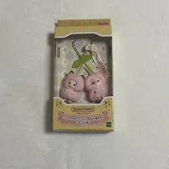 シルバニア　ショコラウサギ・フェネックの小さい赤ちゃん　さくらんぼ