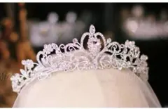 ティアラ ヘッドドレス ヘアアクセサリー 結婚式 ウエディング 髪飾り