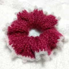 マゼンタ　フリルニットシュシュ
